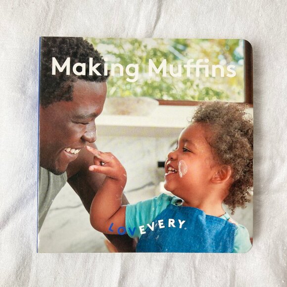 🪴5/$30 Lovevery Making Muffins 2 Year Old 25 26 27 Months Toddler Book Helper - Picture 1 of 6